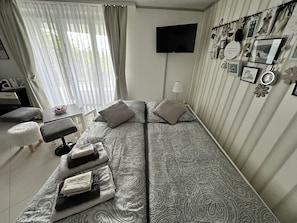 1 bedroom, iron/ironing board, WiFi, bed sheets