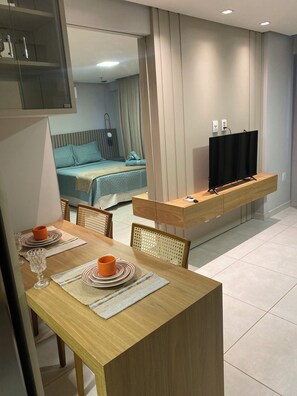 Deluxe Apartment, Balcony, City View | Living area