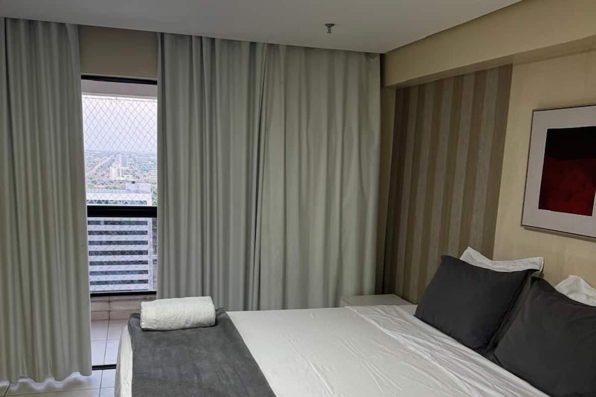 Suite Classique, balcon, vue ville