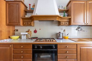 Immagine non classificata, 2 di 24, pulsante