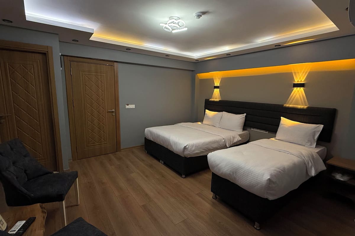 Habitación triple superior | 1 habitación, sábanas de algodón egipcio y ropa de cama de alta calidad