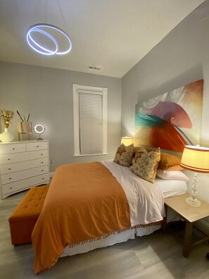 3 habitaciones, tabla de planchar con plancha, cuna de viaje y wifi 