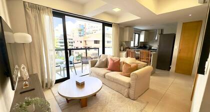 Bello Apartamento en Evaristo Morales, 1 BR