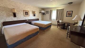 Room, 2 Double Beds, Non Smoking