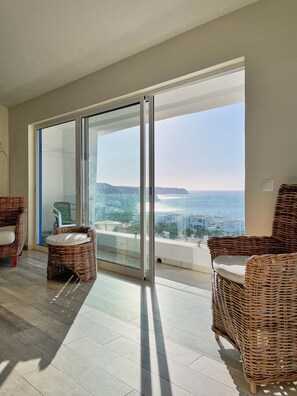 Interior - Colina Mar, walk to the beach, sea view (Salema)