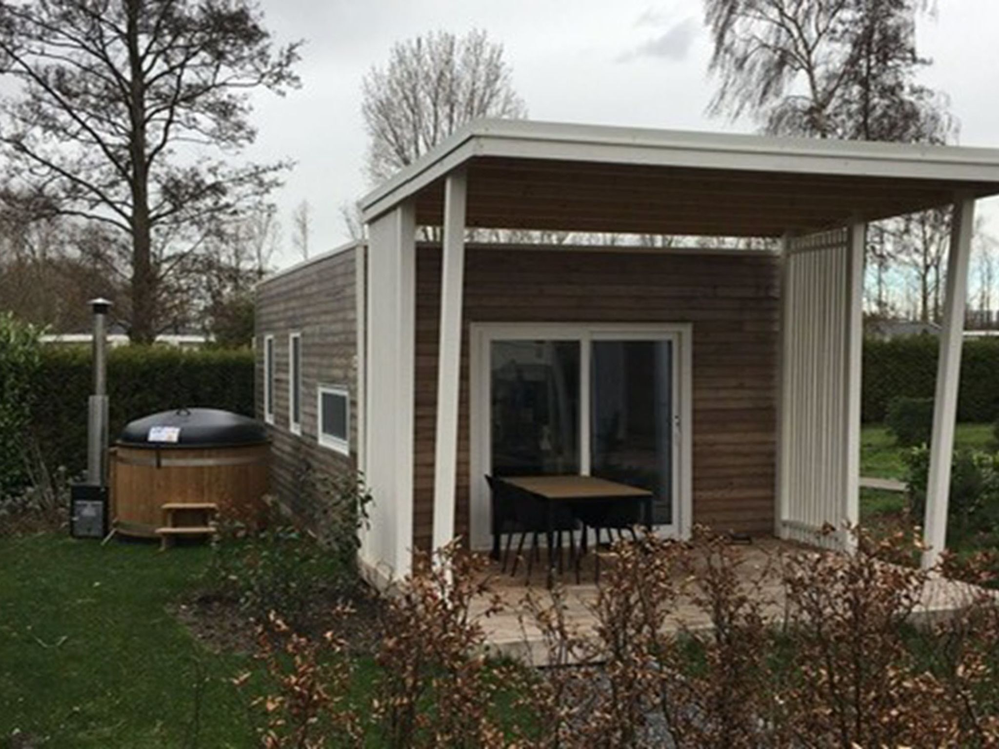 Tiny Cottage Hottub 2+2 by Interhome
