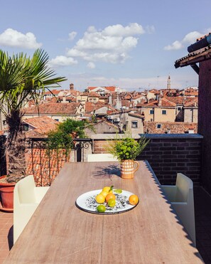 Ristorazione all'aperto