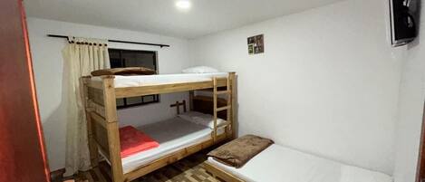 5 slaapkamers, wifi, beddengoed