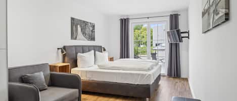 1 bedroom, iron/ironing board, free WiFi