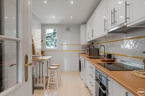 Private kitchen - Rome | Sea view - pool - terrace (Marbella)