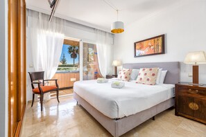 2 bedrooms, in-room safe, desk, iron/ironing board