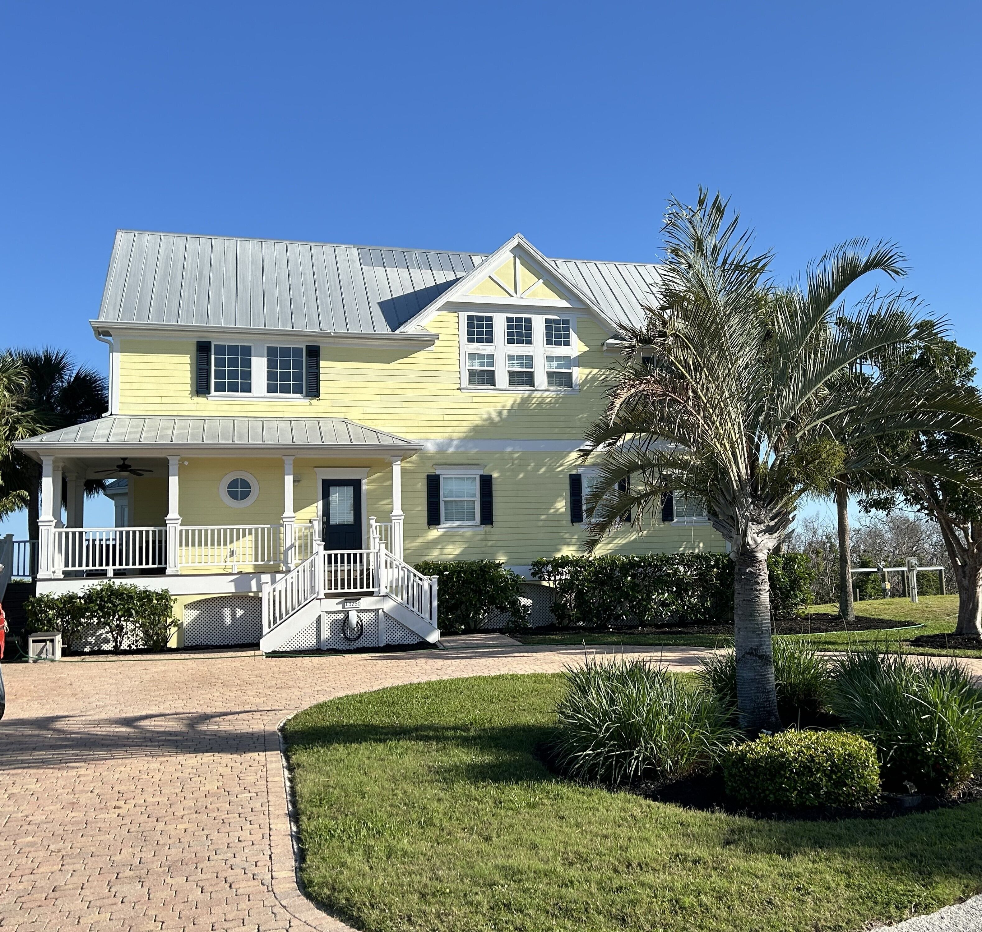 Waterfront Oasis in Placida! Community Pool and Dock! 4 bedroom Home!