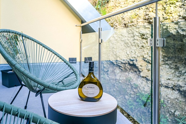 Ferienwohnung Weinfreunde(80qm)in historischen Esamble