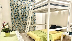 1 室のベッドルーム、WiFi、ベッドシーツ