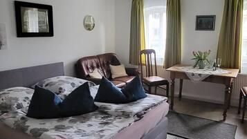 1 Schlafzimmer, Internetzugang, Bettwäsche