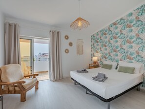 3 quartos, escrivaninha, ferros/tábuas de passar roupa, Wi-Fi