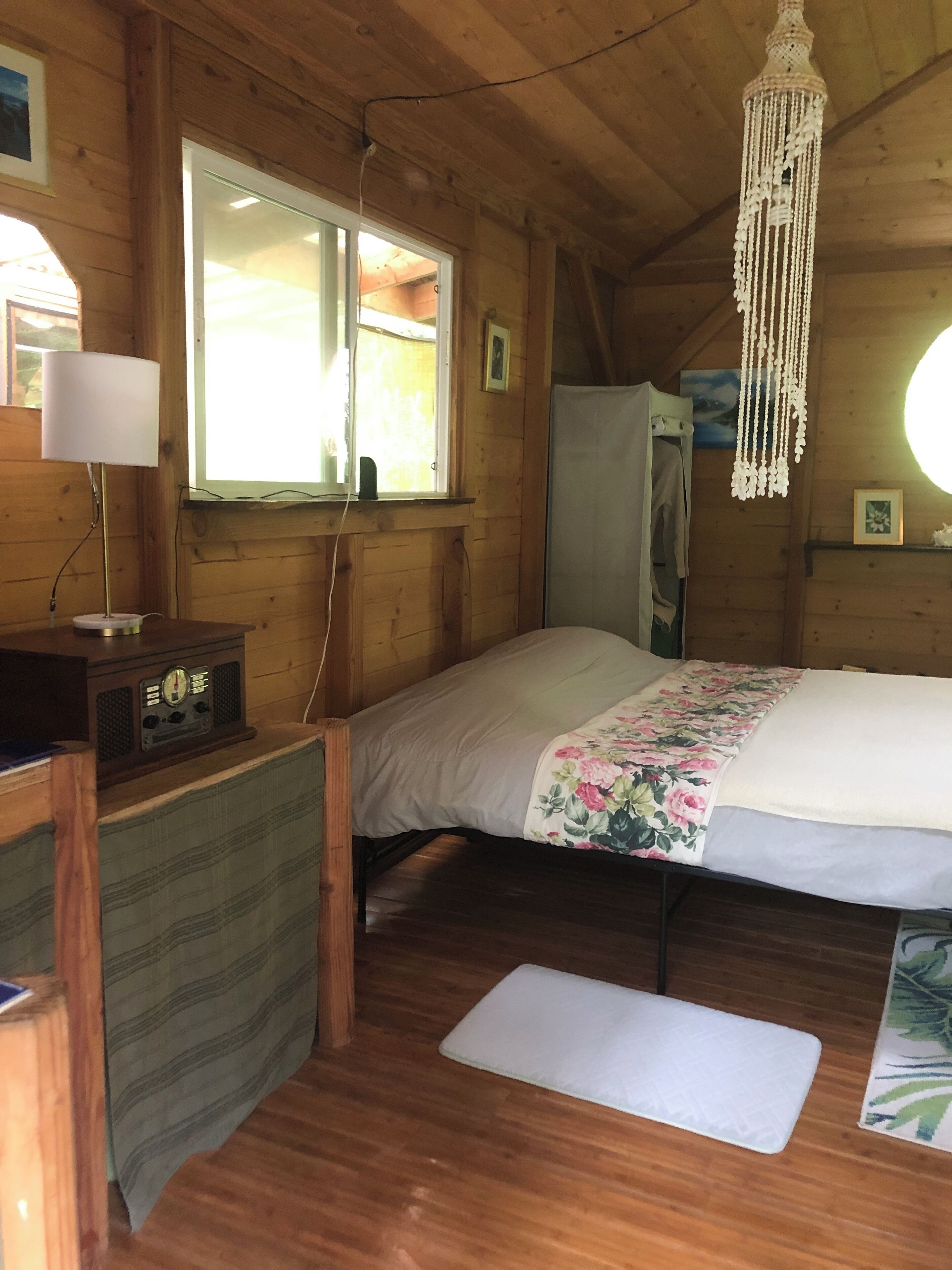 1 多间卧室、办公桌、旅行婴儿床、免费 WiFi