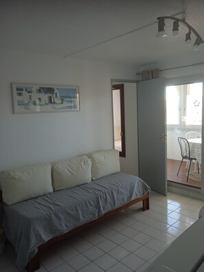 Living area - T2 Amoureva 150 m de la Plage (Agde)