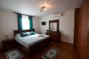 2 soveværelser, strygejern/strygebræt, gratis Wi-Fi, sengetøj