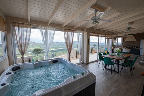 RENOVATED HOUSE WITH UNLIMITED VIEW - A MAGICAL LANDSCAPE IN NATURE