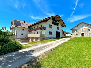 Esterni