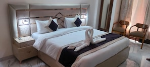 Room, 3 Bedrooms, Smoking, Balcony | 3 bedrooms - Room in B&B - Bed And Breakfast cum Home Stay (New Delhi)