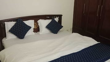 3 bedrooms