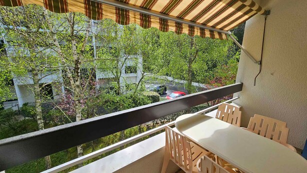 Unclassified image, 1 of 10, button - "Charming Studio Near Beach & Town Center, Saint-Georges-de-Didonne" (Saint-Georges-de-Didonne)