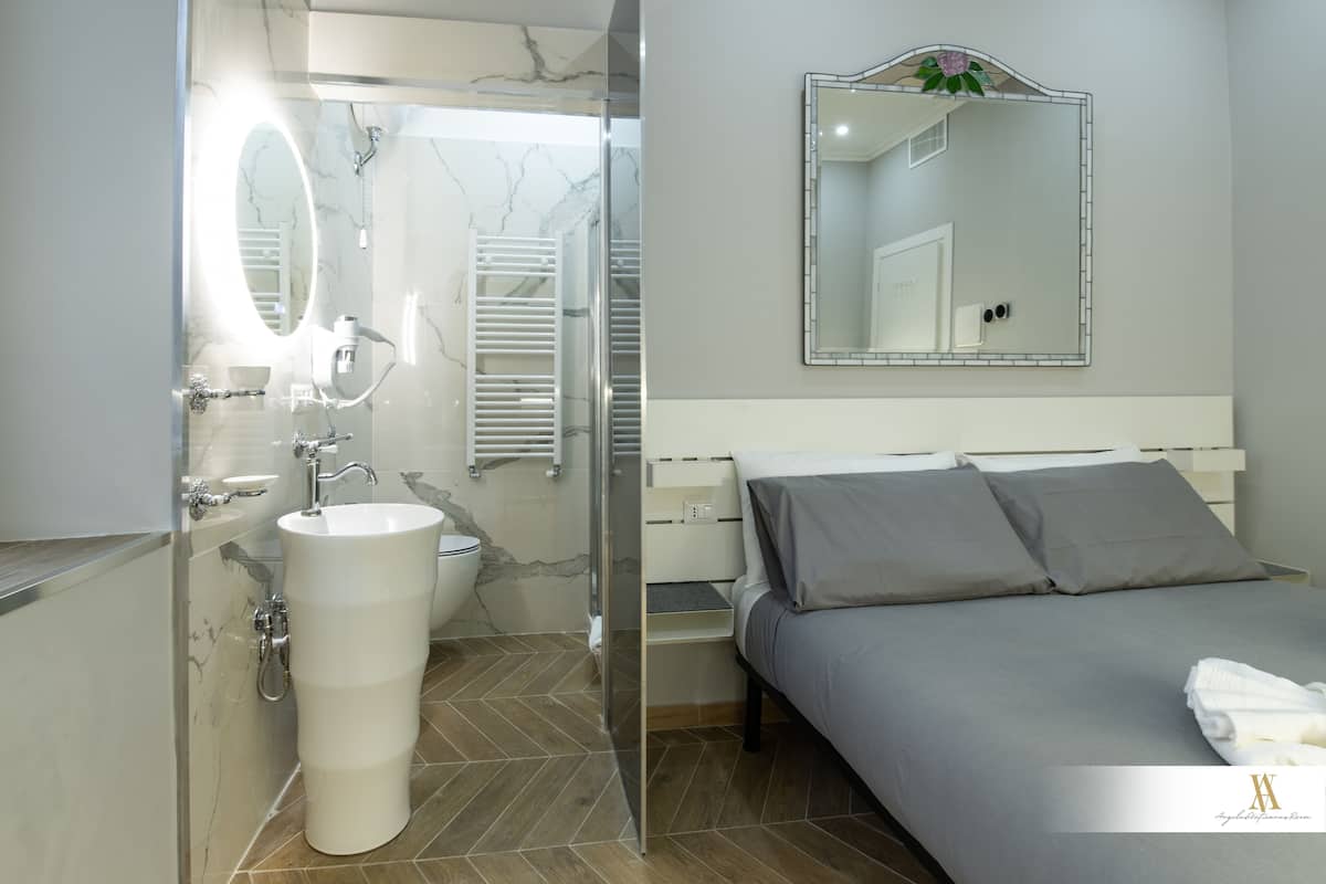 Design kamer | 1 slaapkamer, een minibar met enkele gratis items, een kluis op de kamer