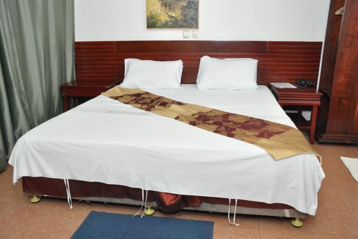 Chambre Double Standard, vue ville | Wi-Fi gratuit