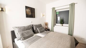 1 quarto, ferros/tábuas de passar roupa, Wi-Fi, roupa de cama