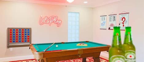 Spielezimmer