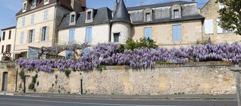 Oasis de Loisirs : 20 Personnes - 8 Chambres - Jeux - Vue Panoramique au Calme
