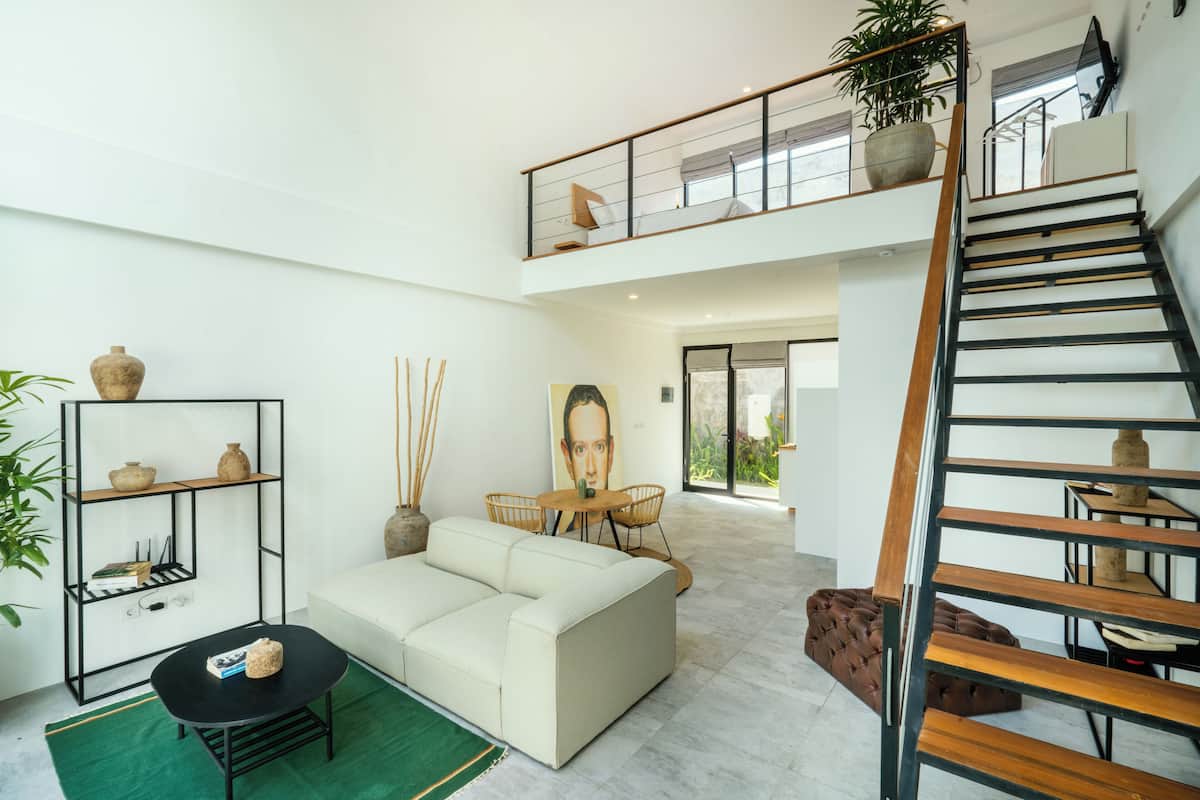 Deluxe-Loft