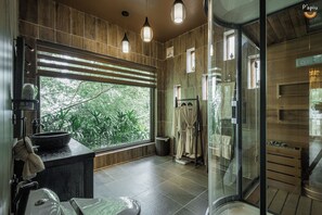 Deluxe Villa, Panorama View | Bathroom shower - P'apiu Resort (Bac Me)