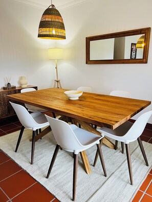 Dining - Apartment (T3) near the beach & golf in a luxury Resort (Amoreira)