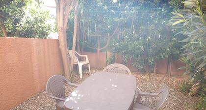 St Cyprien charmante maison Ă 200m de la plage Ă pied et des commerces