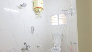 Elite Apartment | Bathroom