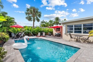 Pool - Splash into Sunshine: Heated Pool Oasis! (Wilton Manors)