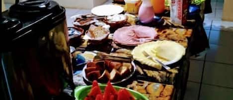 Desayuno buffet incluido todos los días