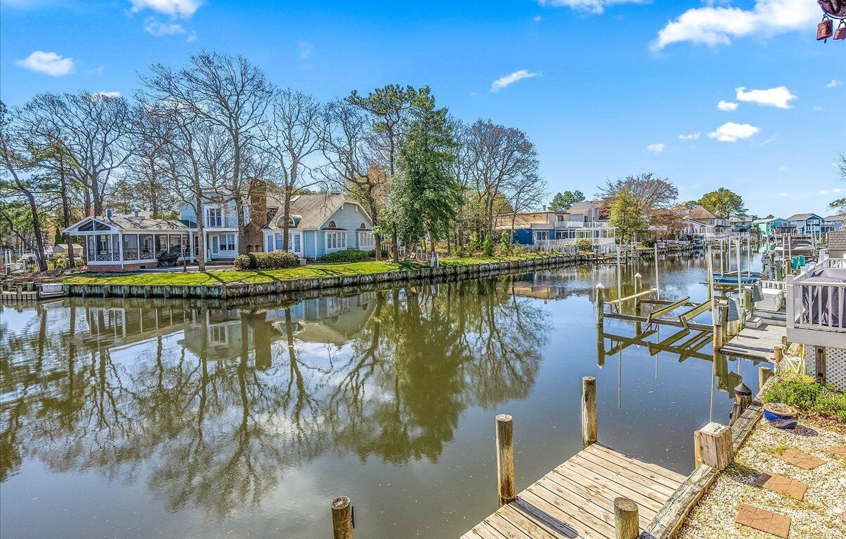 Quiet Waterfront Getaway in North Ocean City
