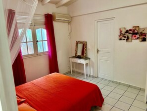 1 bedroom, iron/ironing board, WiFi, bed sheets - Studio, bas de Villa « La Marguerite » (Deshaies)