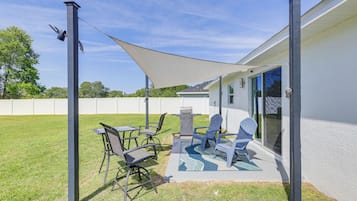 House (3 Bedrooms) | Front of property