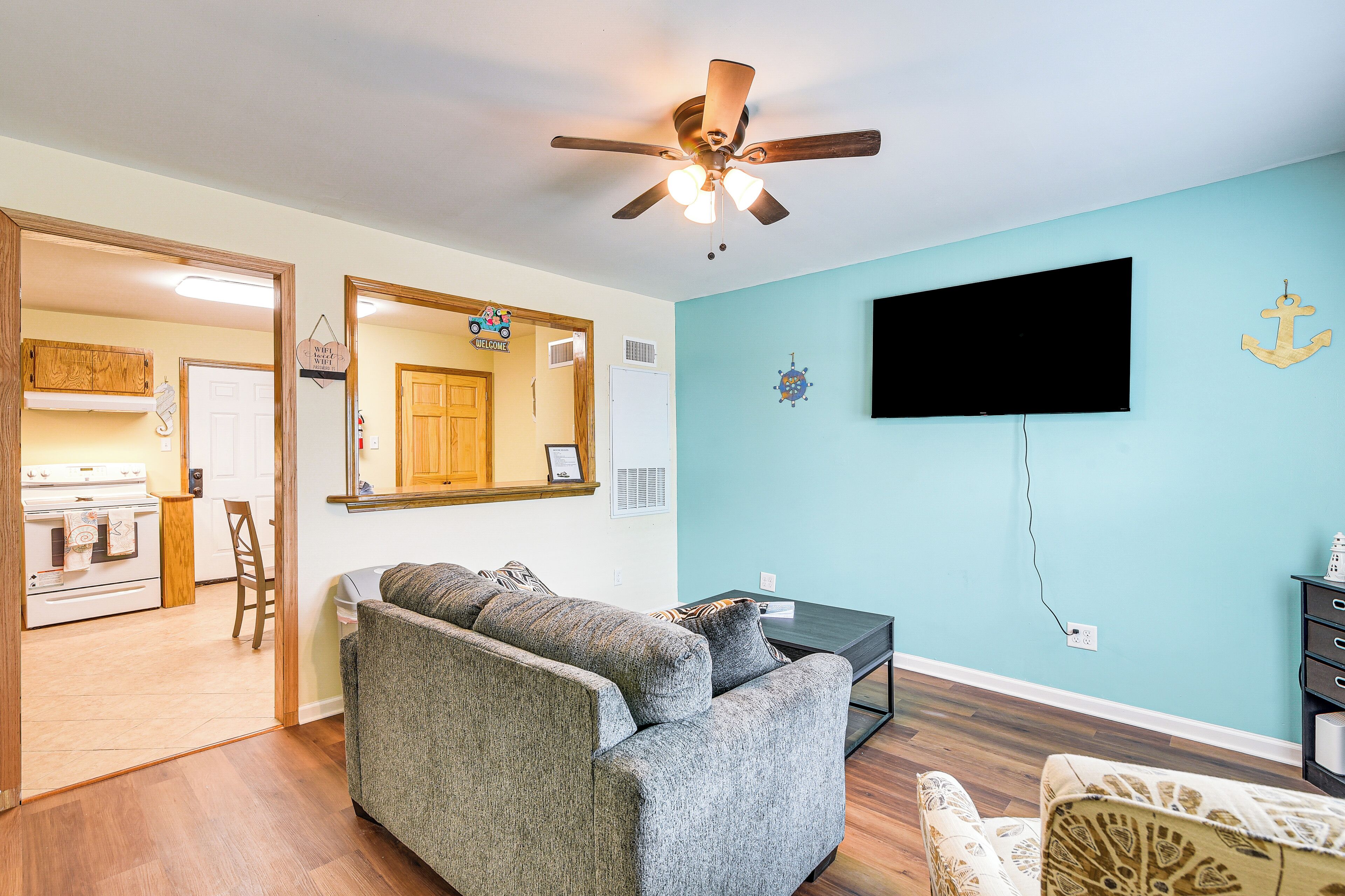 Apartment (2 Bedrooms) | Front of property