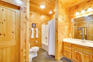House (3 Bedrooms) | Interior - Sevierville Cabin w/ Hot Tub ~ 4 Mi to Natl Park! (Sevierville)
