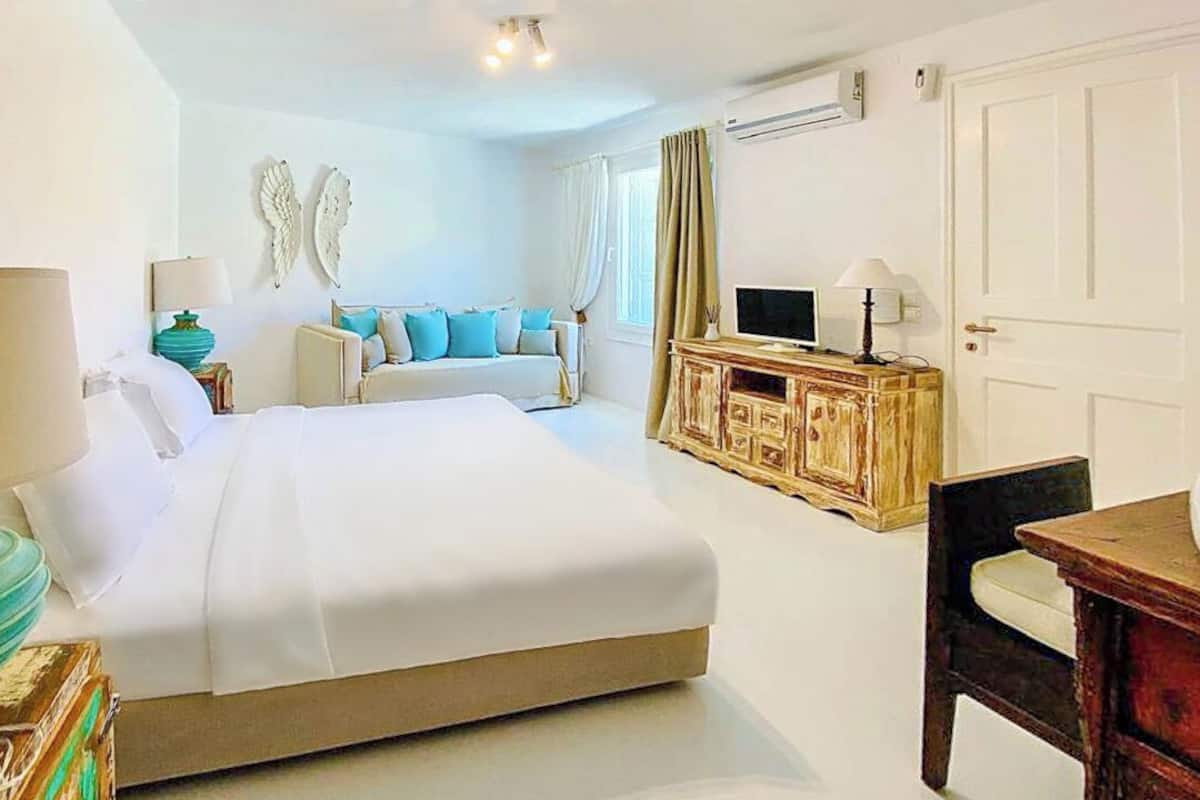 6 sovrum, skrivbord, gratis wi-fi och sÀngklÀder