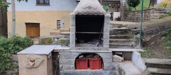 Vic's House