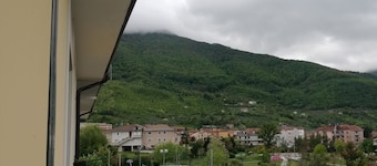 Mountain air 