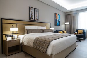 Deluxe Double Room, 1 King Bed with Sofa bed, Non Smoking, City View