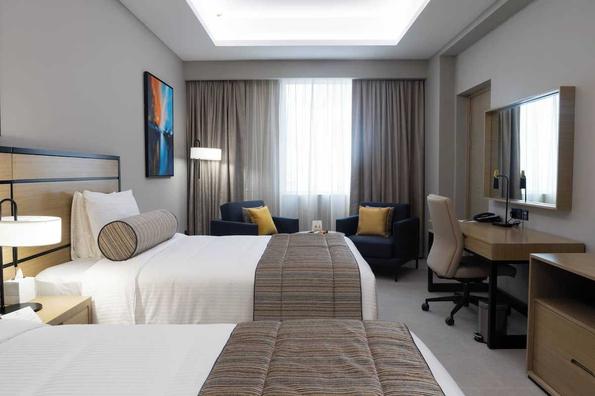 Premium bedding, down duvets, minibar, in-room safe